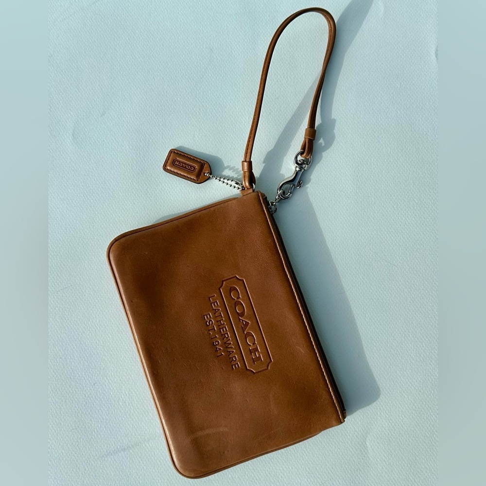 COACH Cognac Brown Smooth Natural Leather Corner Zip Wristlet